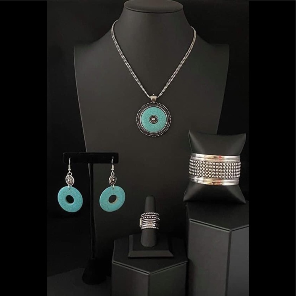 Paparazzi April 2021 Fashion Fix